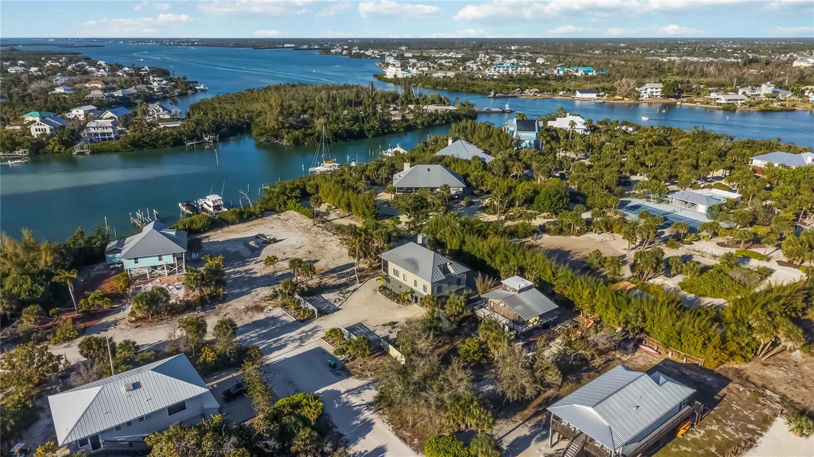 PALM ISLAND ESTS - Residential