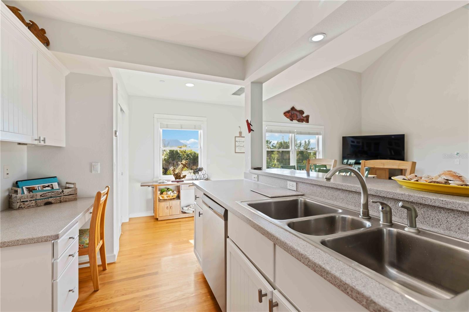 PALM ISLAND ESTS - Residential