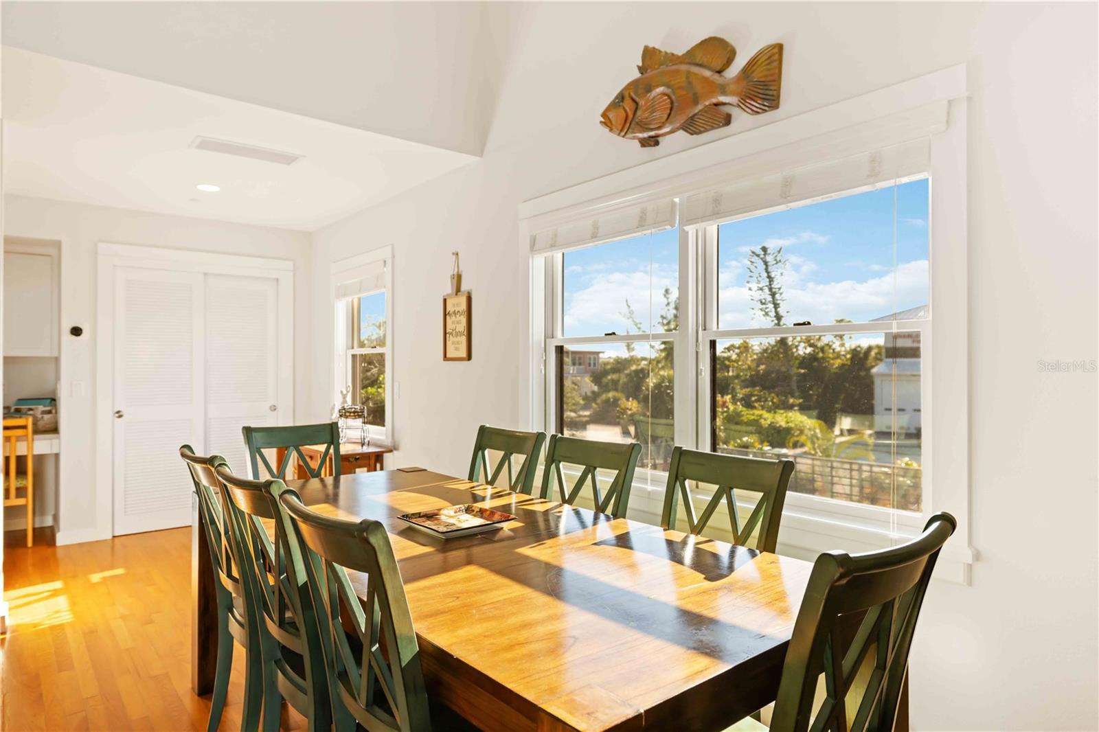 PALM ISLAND ESTS - Residential