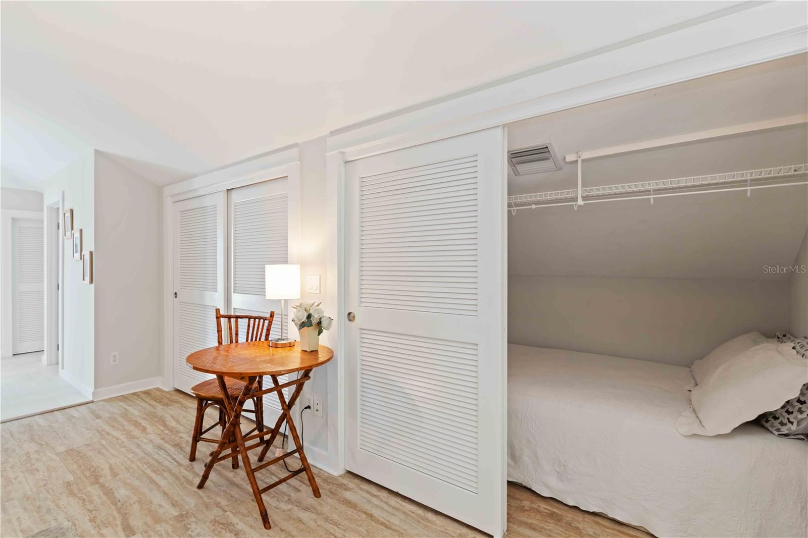 PALM ISLAND ESTS - Residential