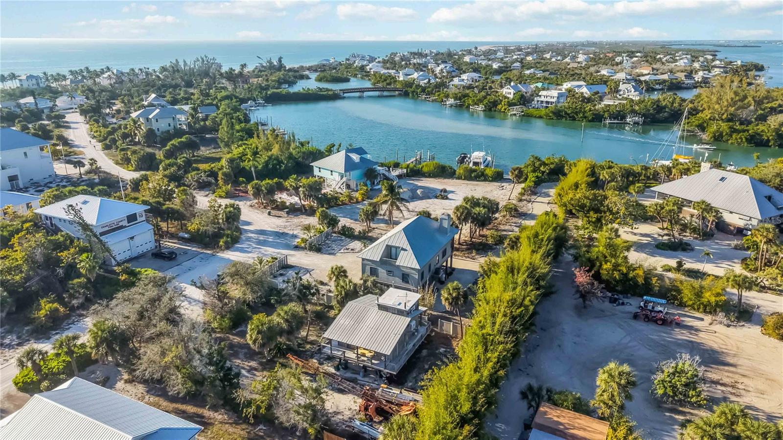 PALM ISLAND ESTS - Residential