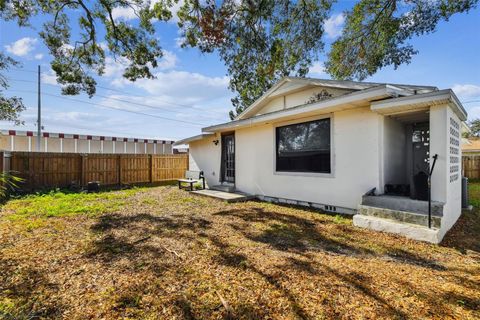 A home in TAMPA