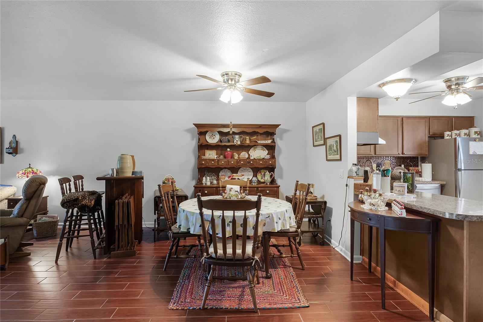 MOUNT DORA TOPKINS BLKS 06 & 07 - Residential Income