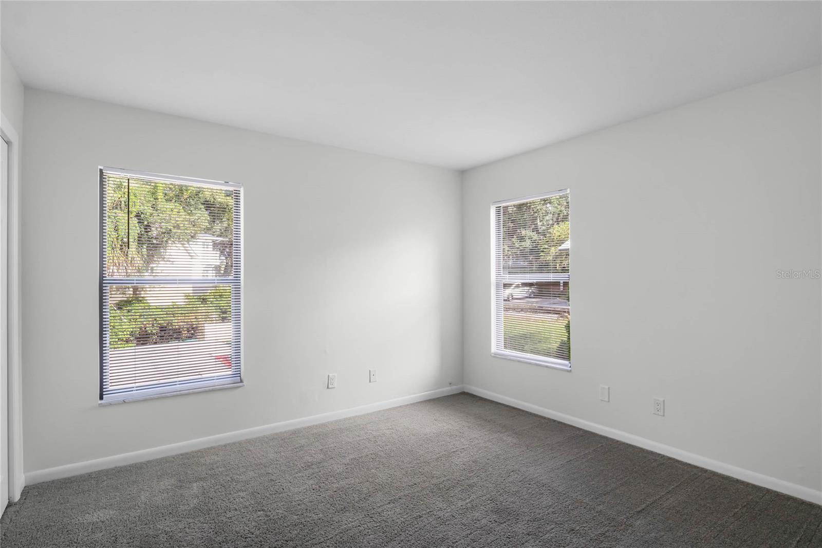 MOUNT DORA TOPKINS BLKS 06 & 07 - Residential Income