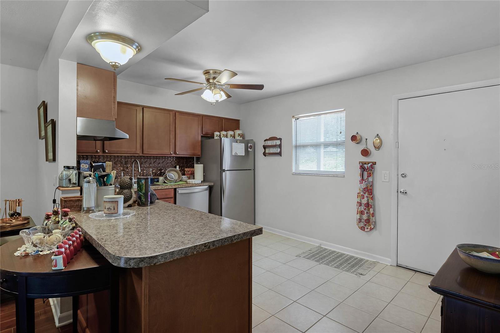 MOUNT DORA TOPKINS BLKS 06 & 07 - Residential Income