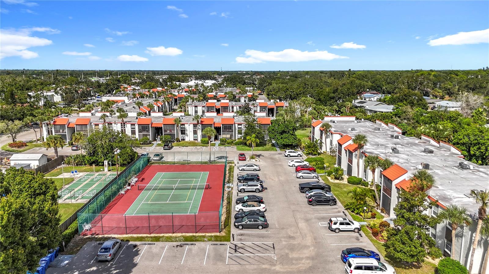 VILLAGE BROOKE SEC 3 - Residential