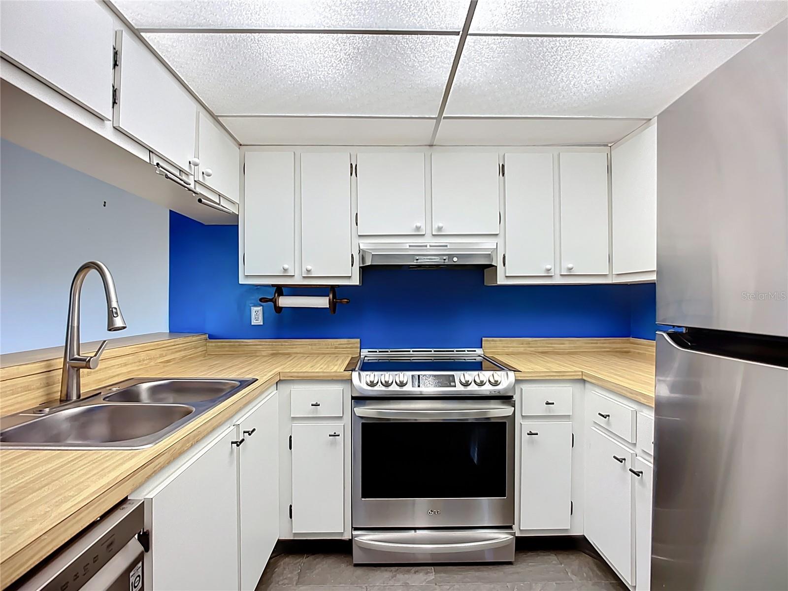 VILLAGE BROOKE SEC 3 - Residential