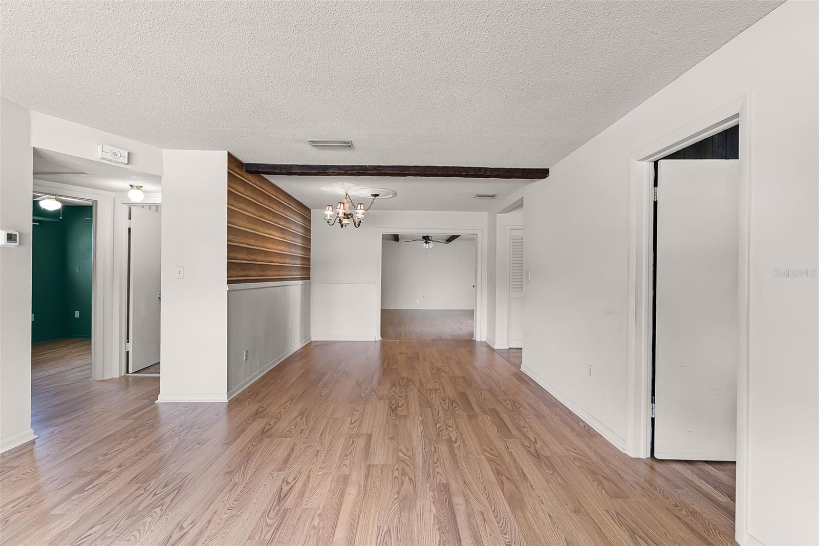 BRENTWOOD HEIGHTS - Residential