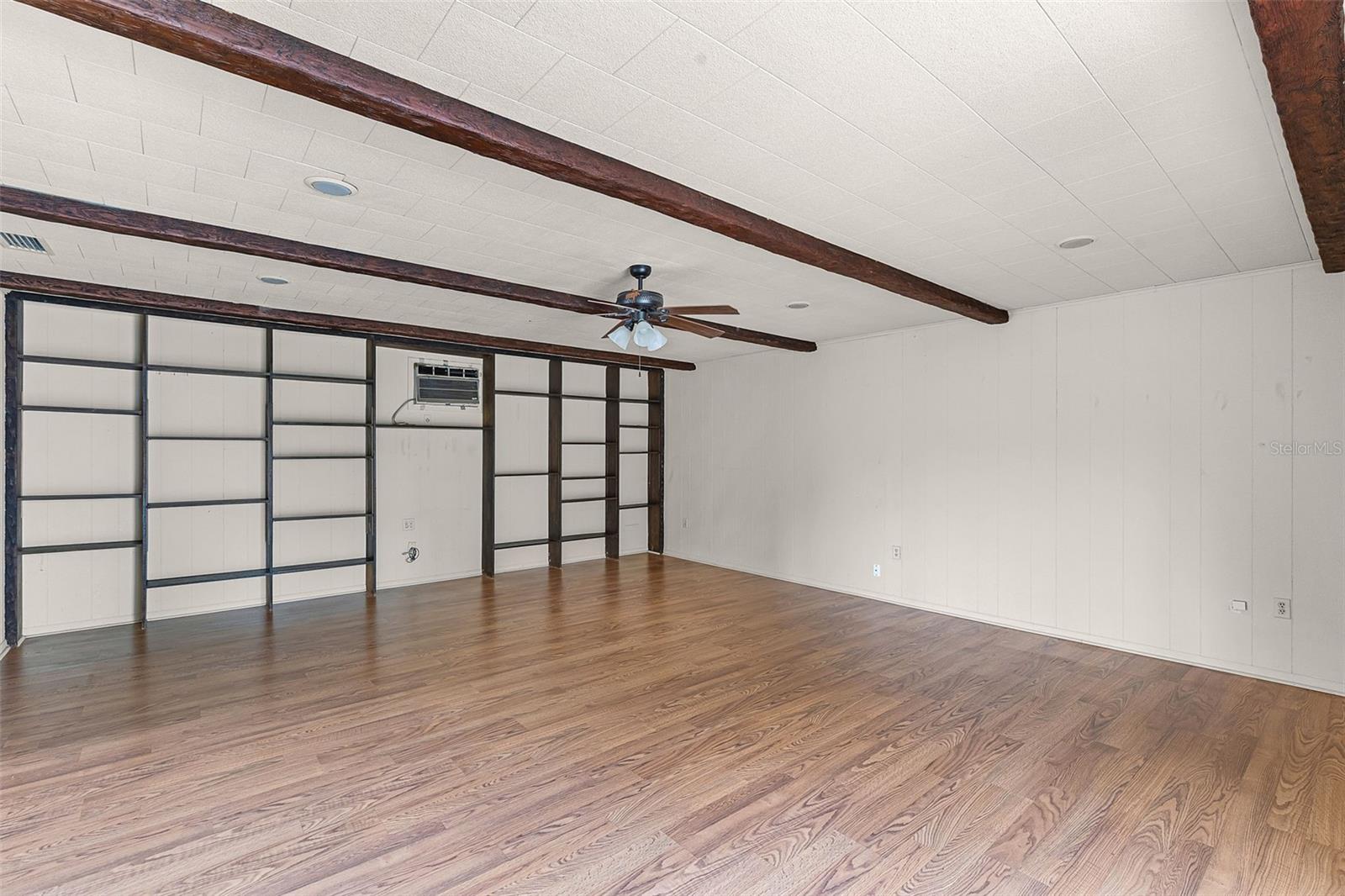 BRENTWOOD HEIGHTS - Residential