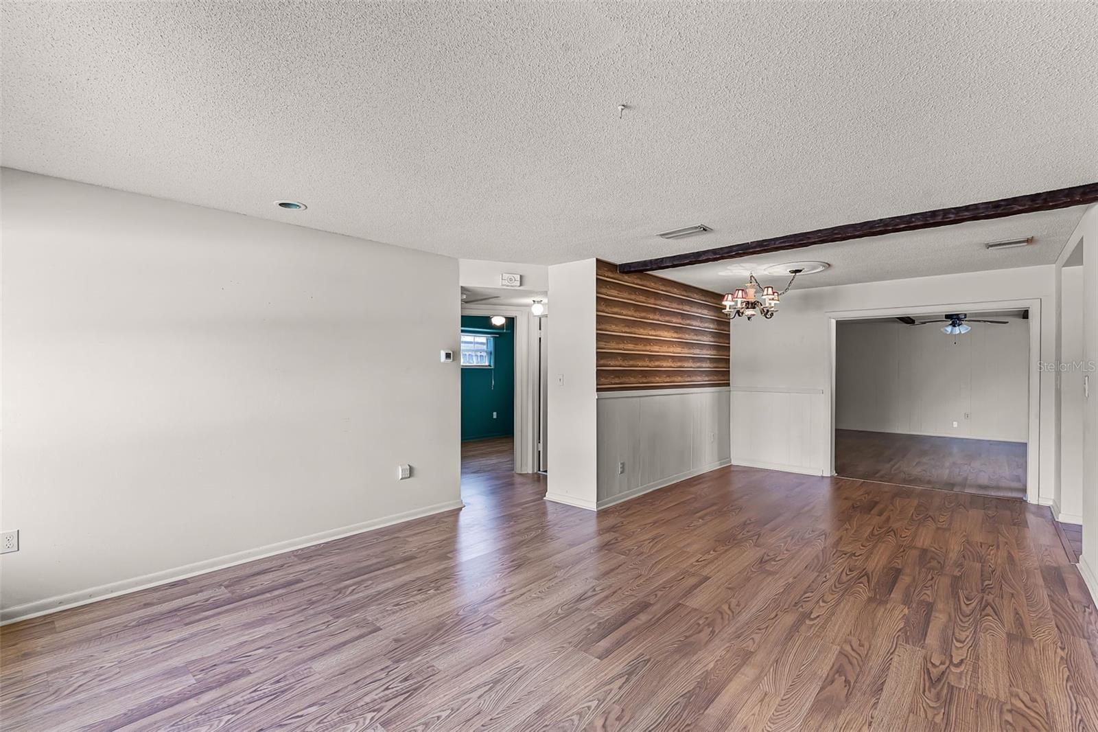 BRENTWOOD HEIGHTS - Residential