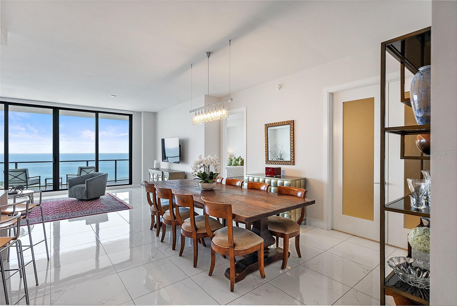 ONE ST. PETERSBURG - Residential