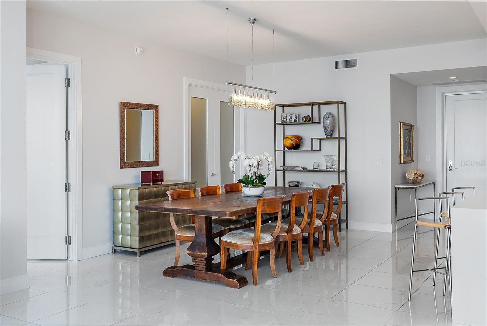 ONE ST. PETERSBURG - Residential