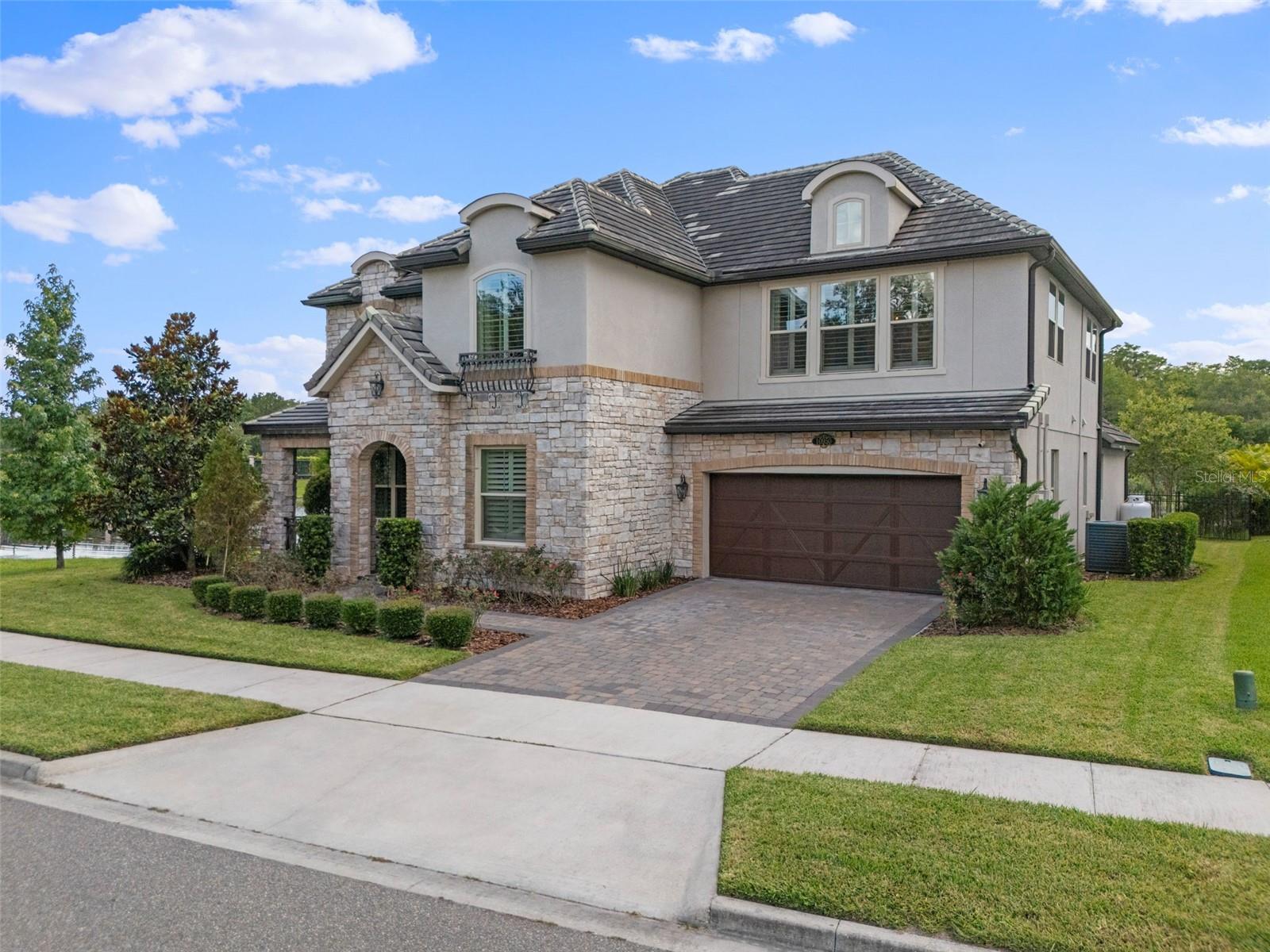 10950 BELLE MAISONS DRIVE