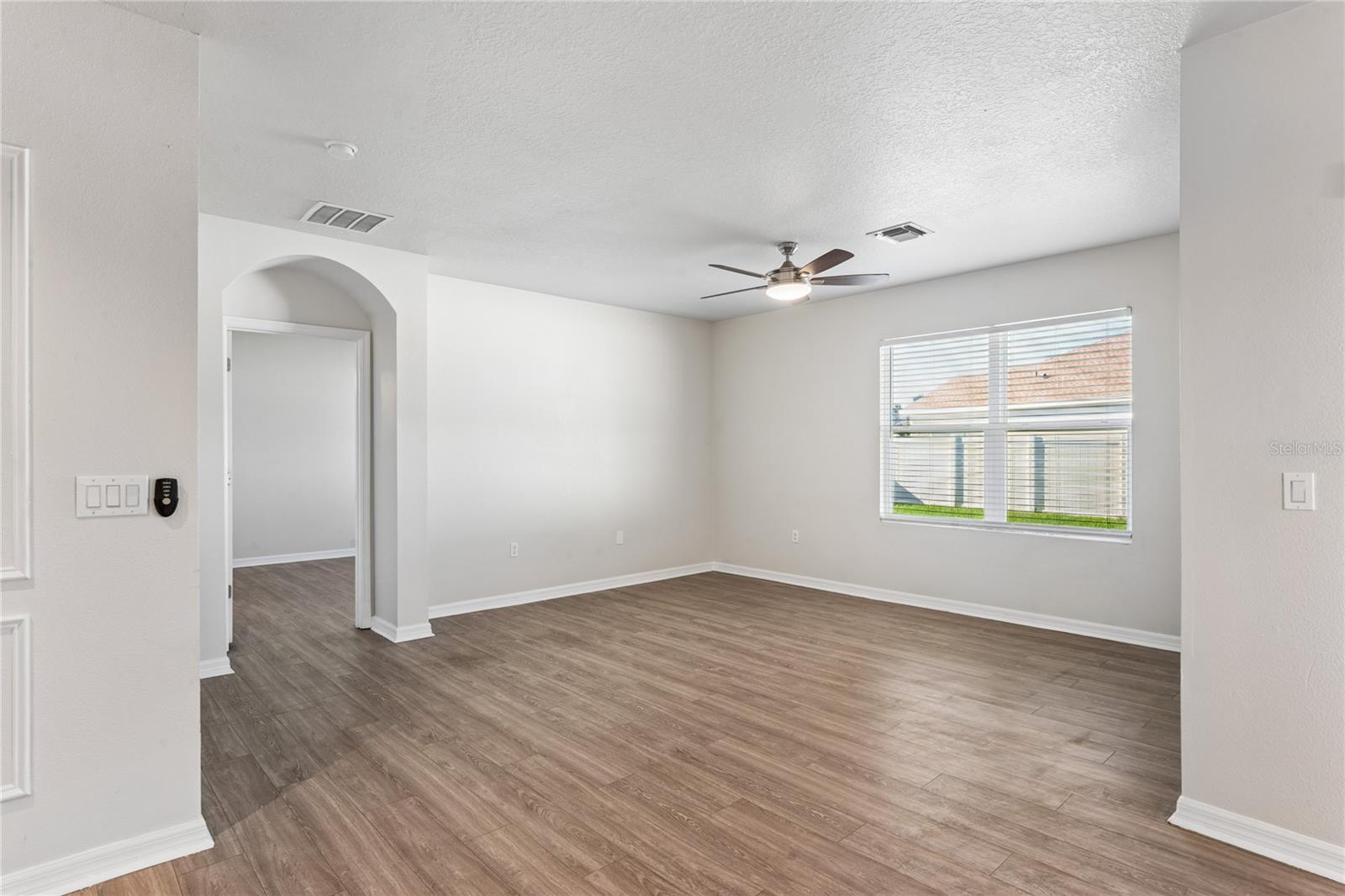208 LONE DOVE LANE, BRADENTON, FL, 34212 2 208 LONE DOVE LANE