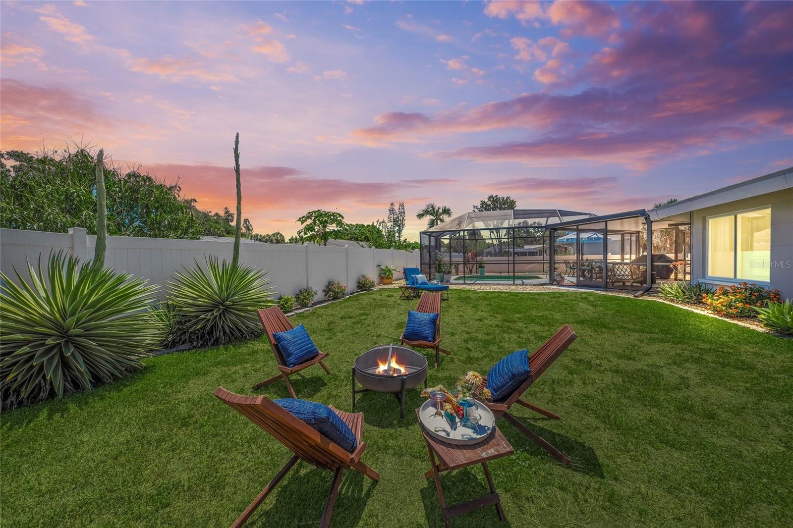 GULF GATE - Residential