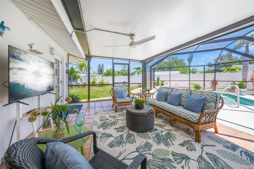 Photo of 6727 Anchor Way, Sarasota, FL 34231 (MLS # A4692216)