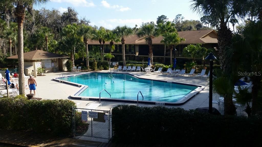 LAKESIDE CONDO APTS - Residential Lease