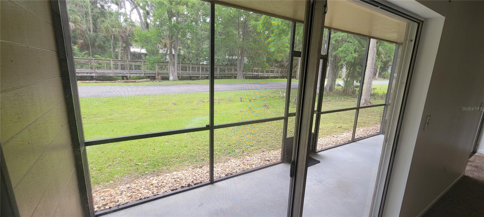 LAKESIDE CONDO APTS - Residential Lease