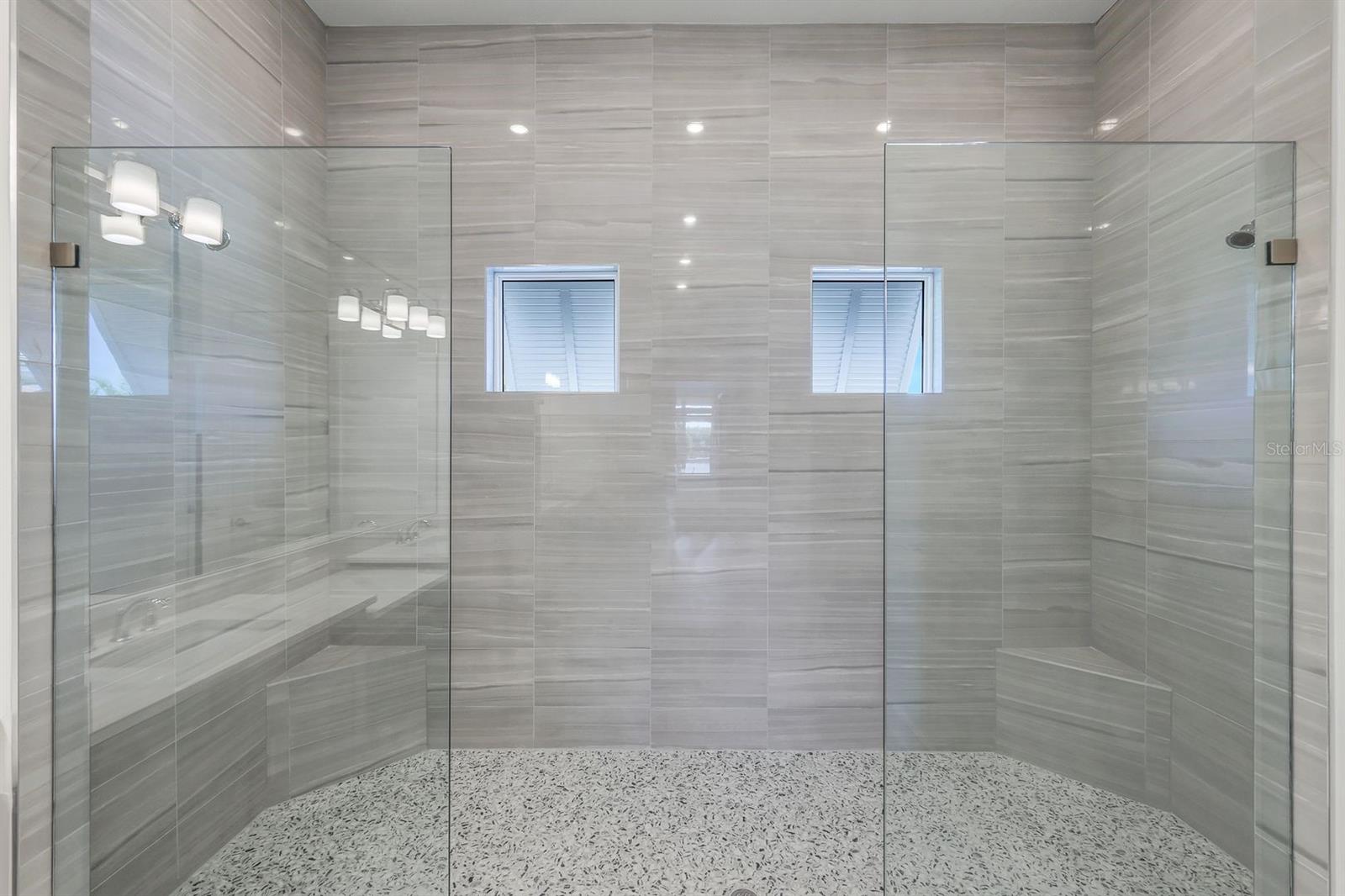 291675 - ESPLANADE BY THE ISL PH2 - Residential