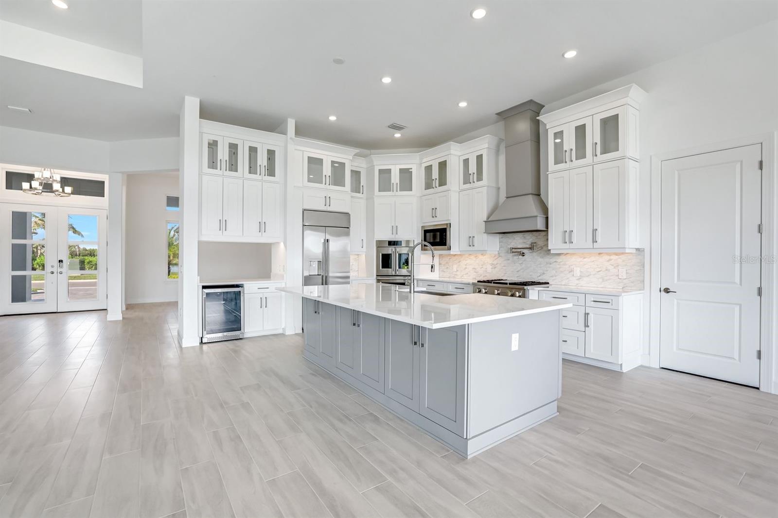 291675 - ESPLANADE BY THE ISL PH2 - Residential