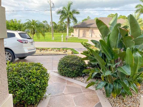 A home in PUNTA GORDA