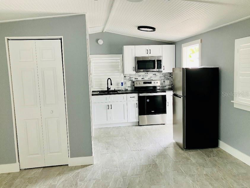 ST PETERSBURG BEACH REP - Residential