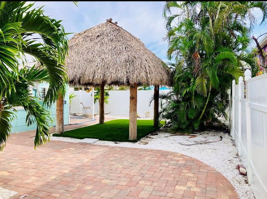 ST PETERSBURG BEACH REP - Residential
