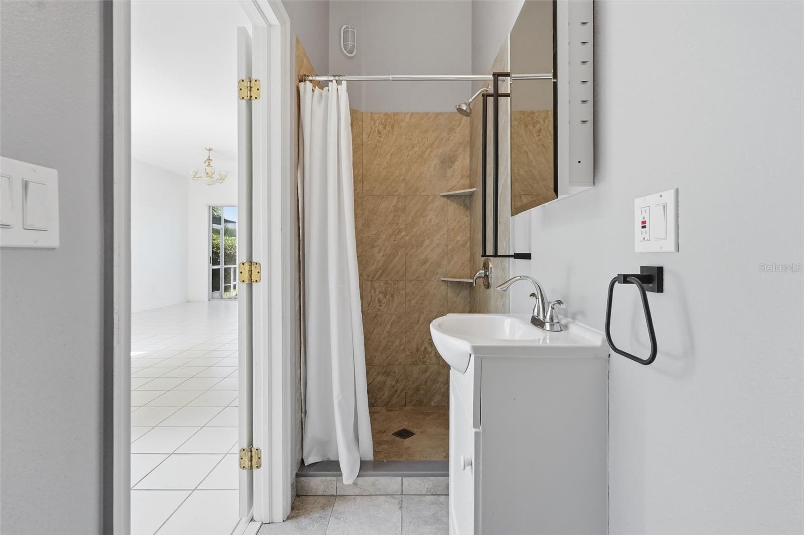 PALM BAY PH 1 - Residential