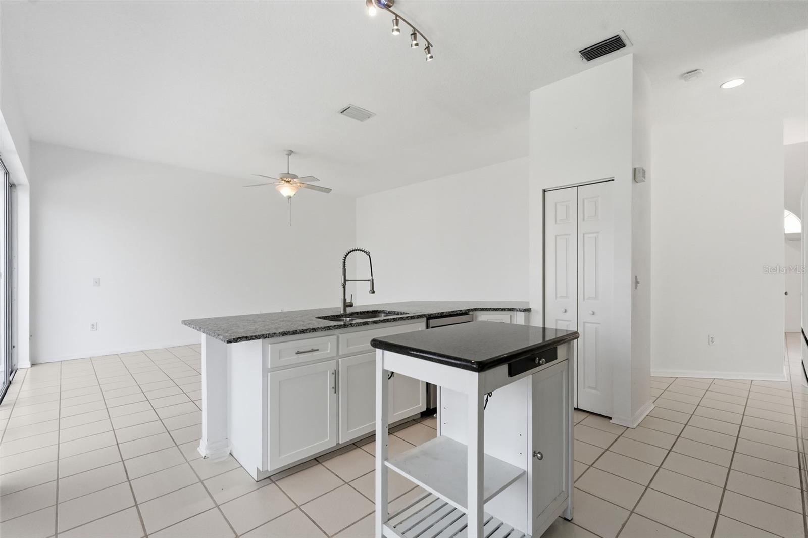 PALM BAY PH 1 - Residential