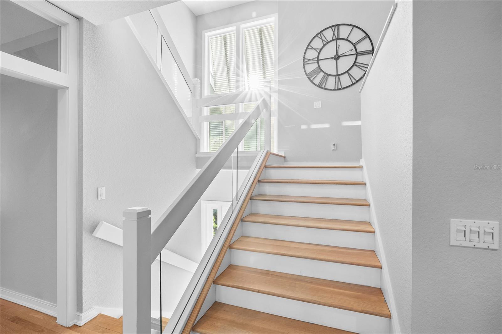 319 PILOT PT LANE