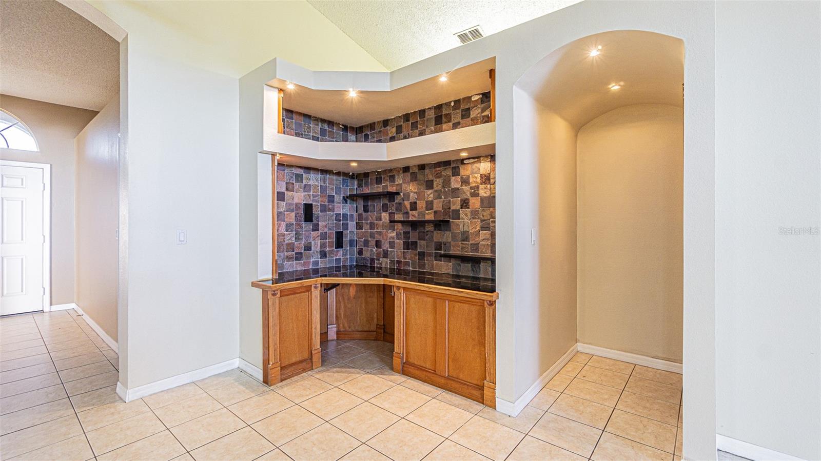 KEY VISTA PH 01 - Residential