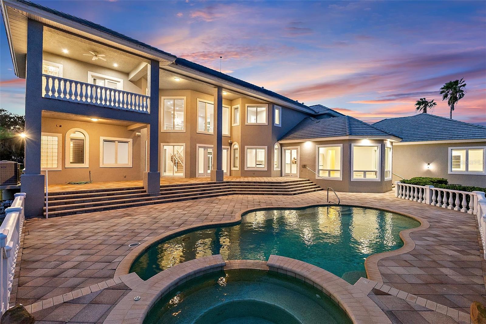 TIERRA VERDE - Residential