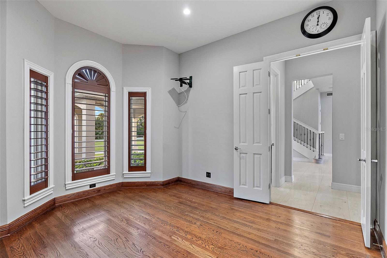 TIERRA VERDE - Residential