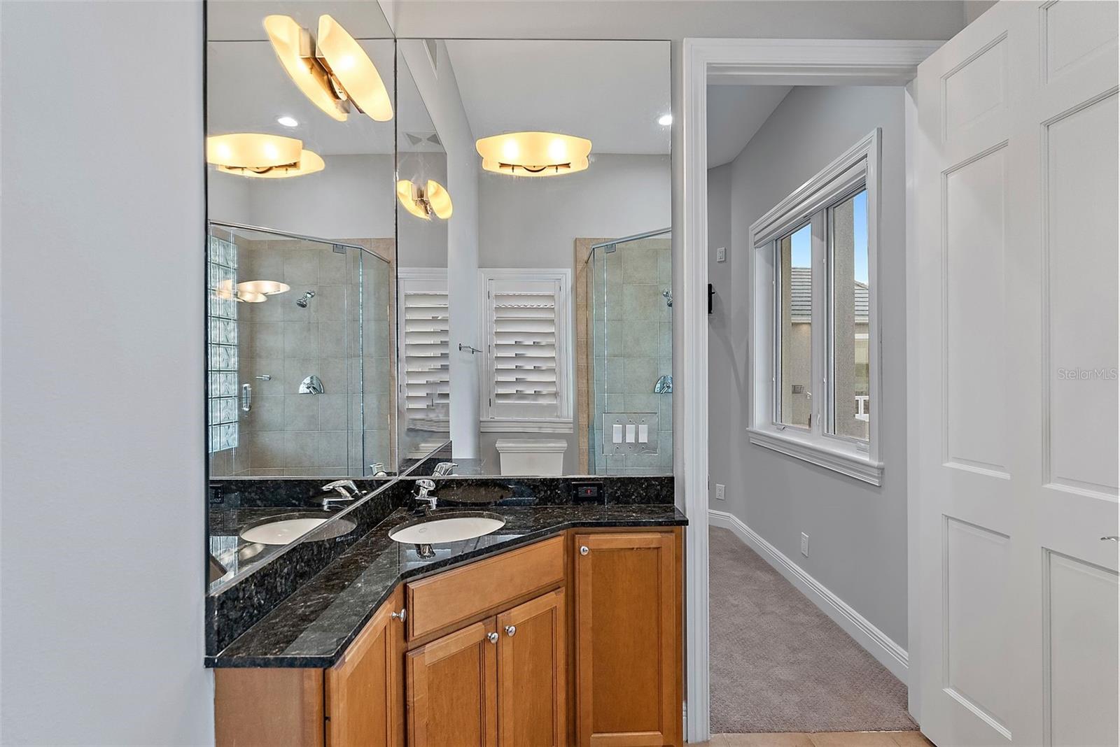 TIERRA VERDE - Residential