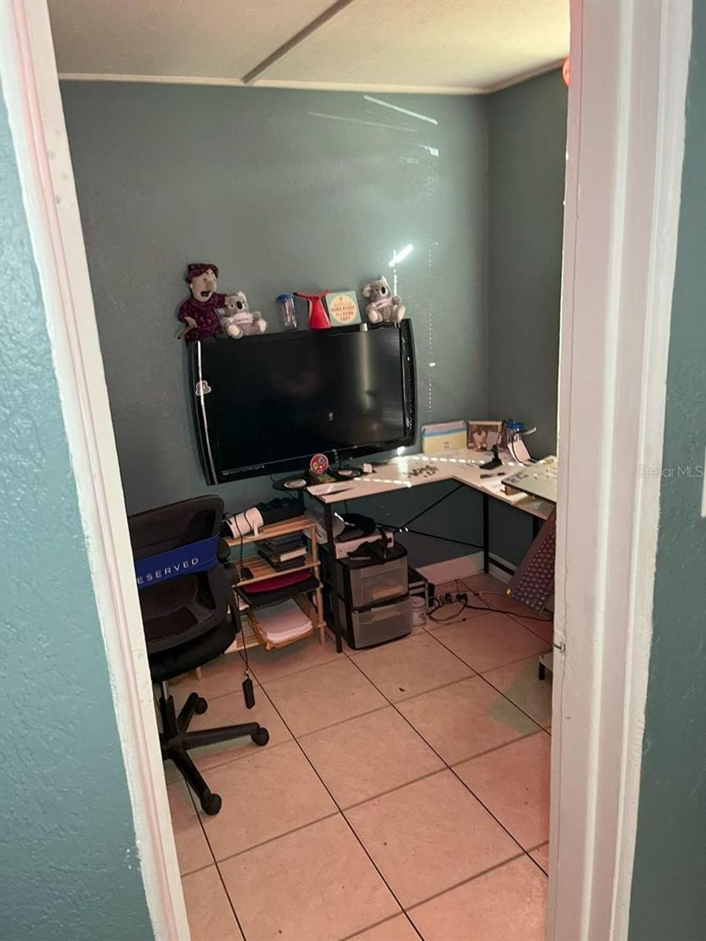 Photo of 4325 Lake Lawne Avenue, Orlando, FL 32808 (MLS # O6386186)