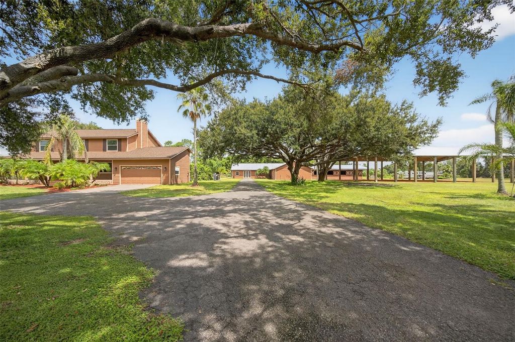 Photo of 7198 Westwood Way, Sarasota, FL 34241 (MLS # A4663691)