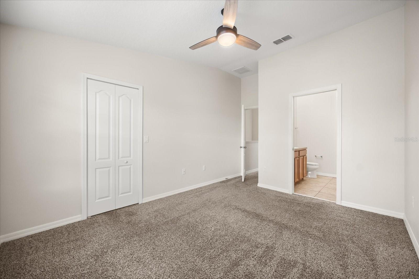 WINDSOR LAKE TWNHMS EAST - Residential