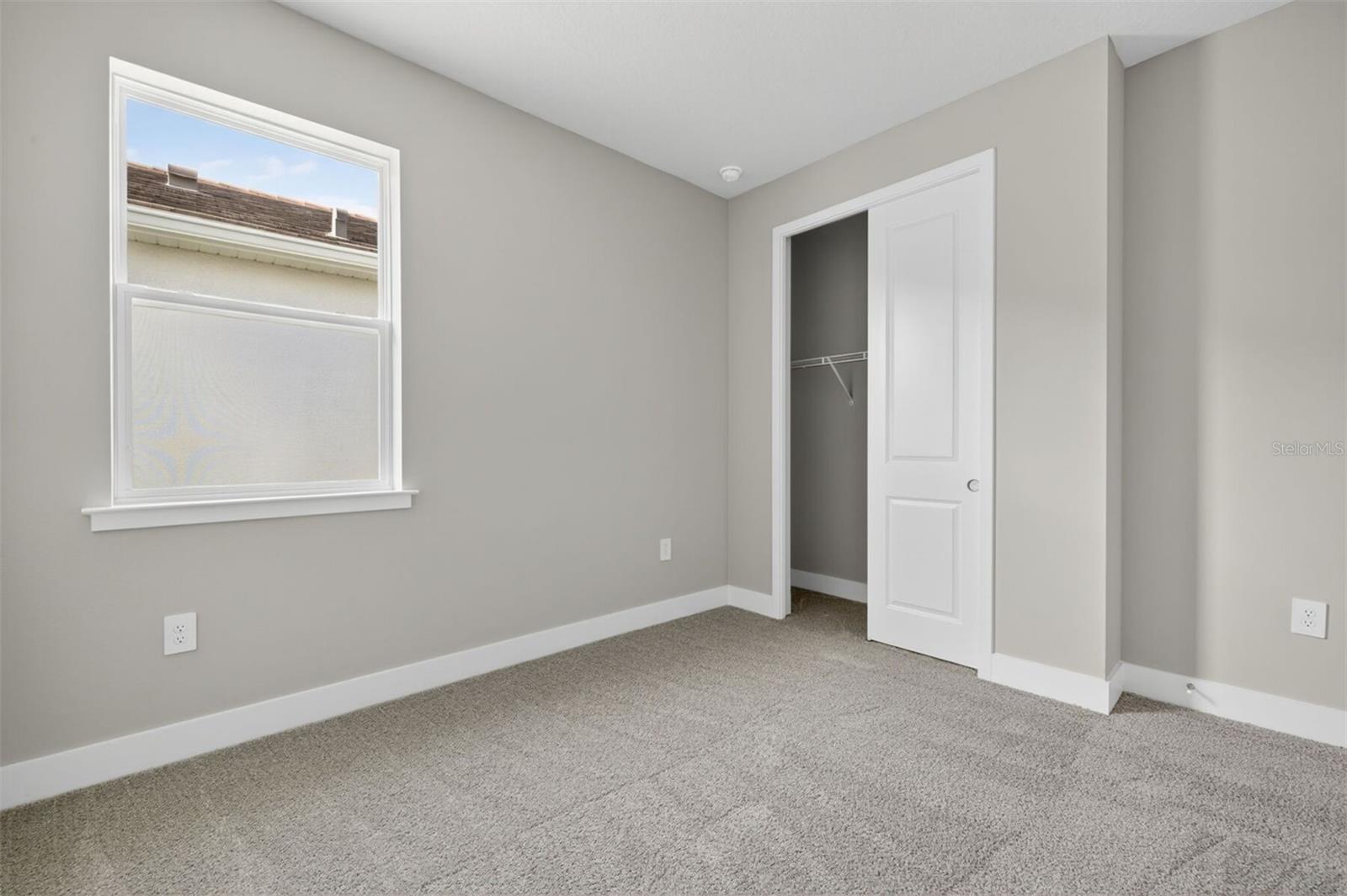 SUNSTONE AT WELLEN PARK - Residential