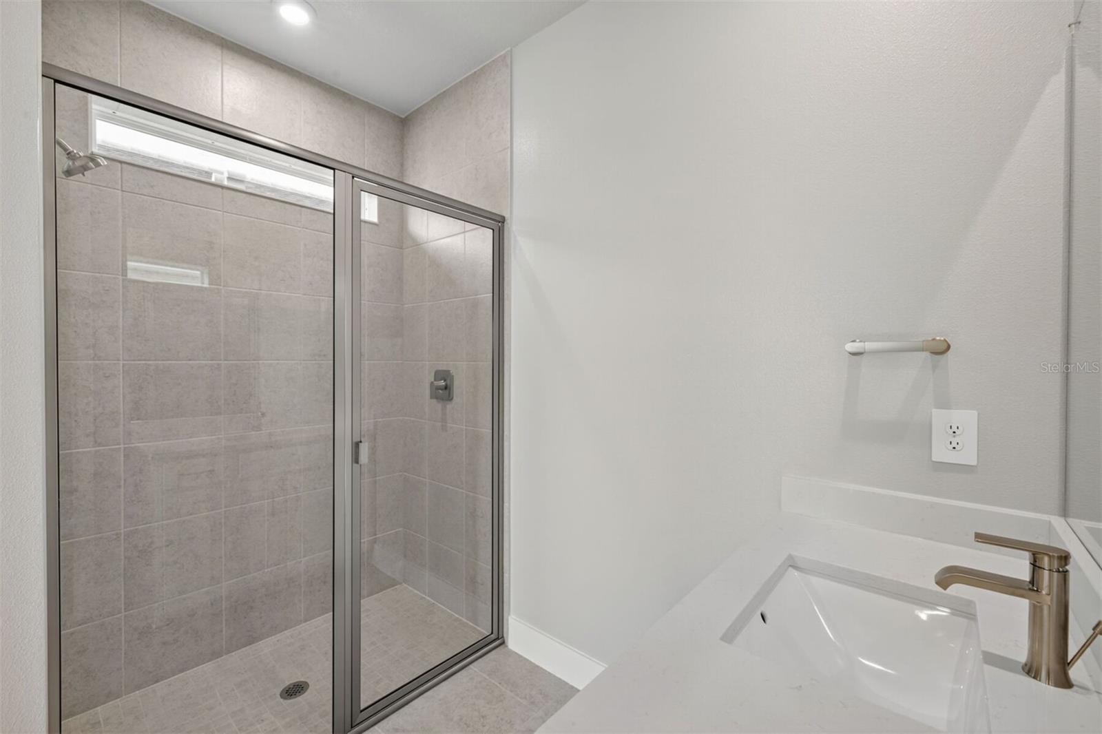 SUNSTONE AT WELLEN PARK - Residential