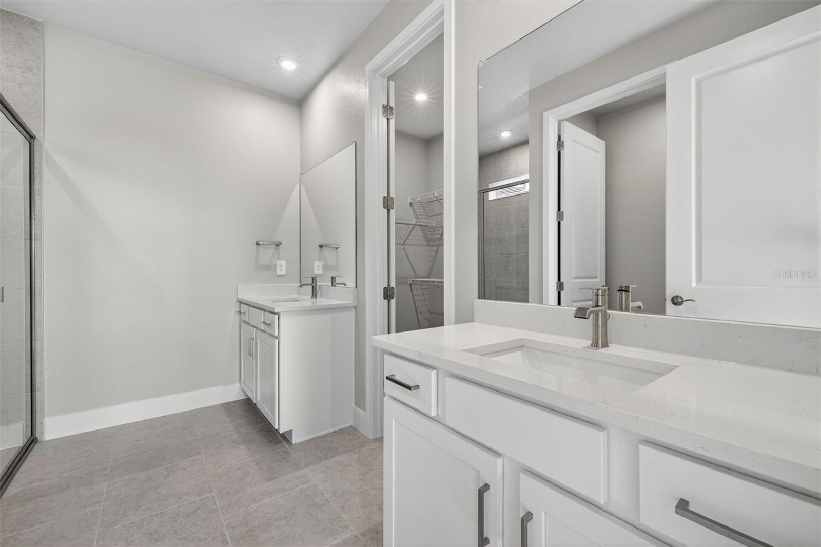 SUNSTONE AT WELLEN PARK - Residential