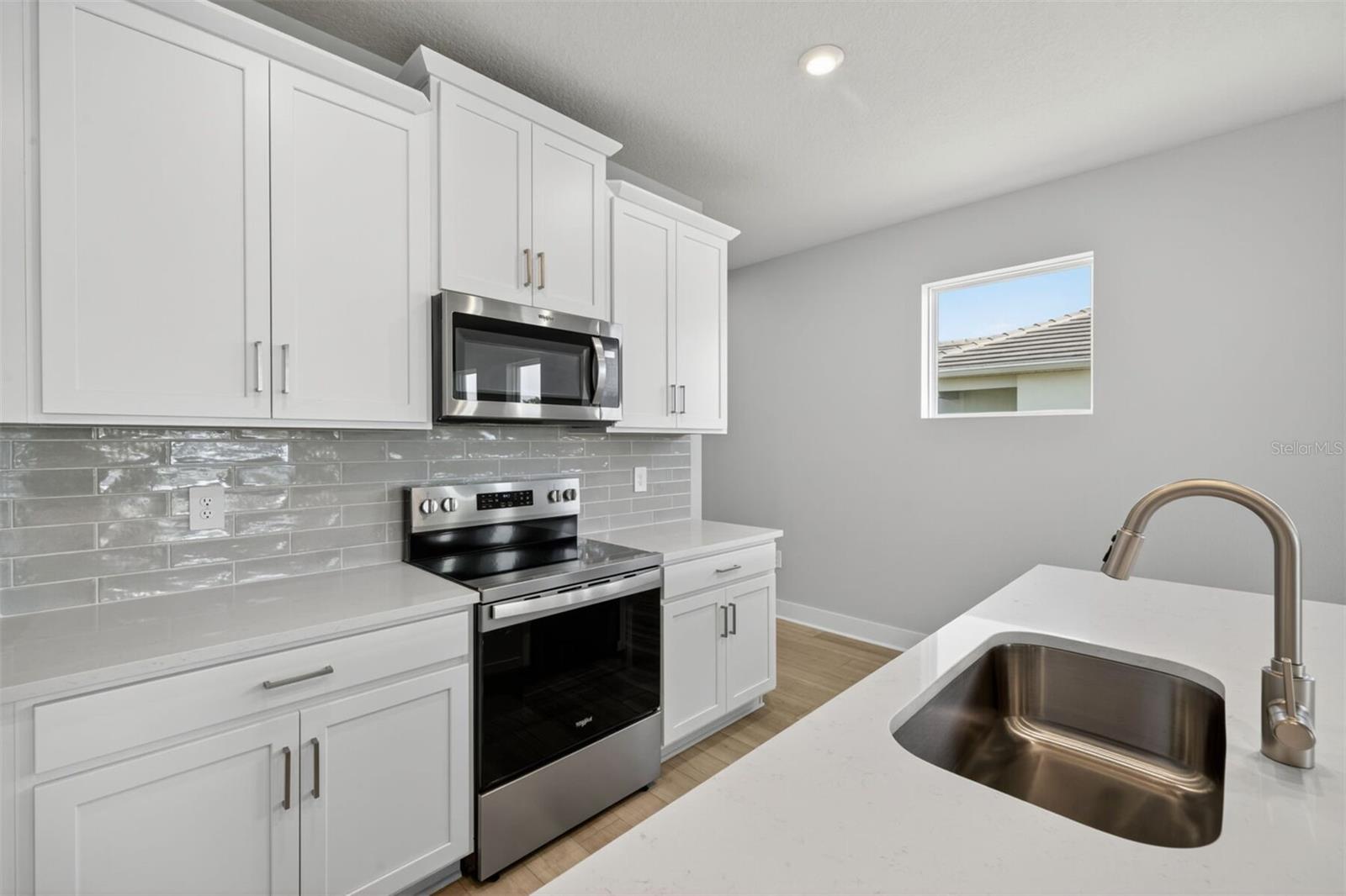 SUNSTONE AT WELLEN PARK - Residential