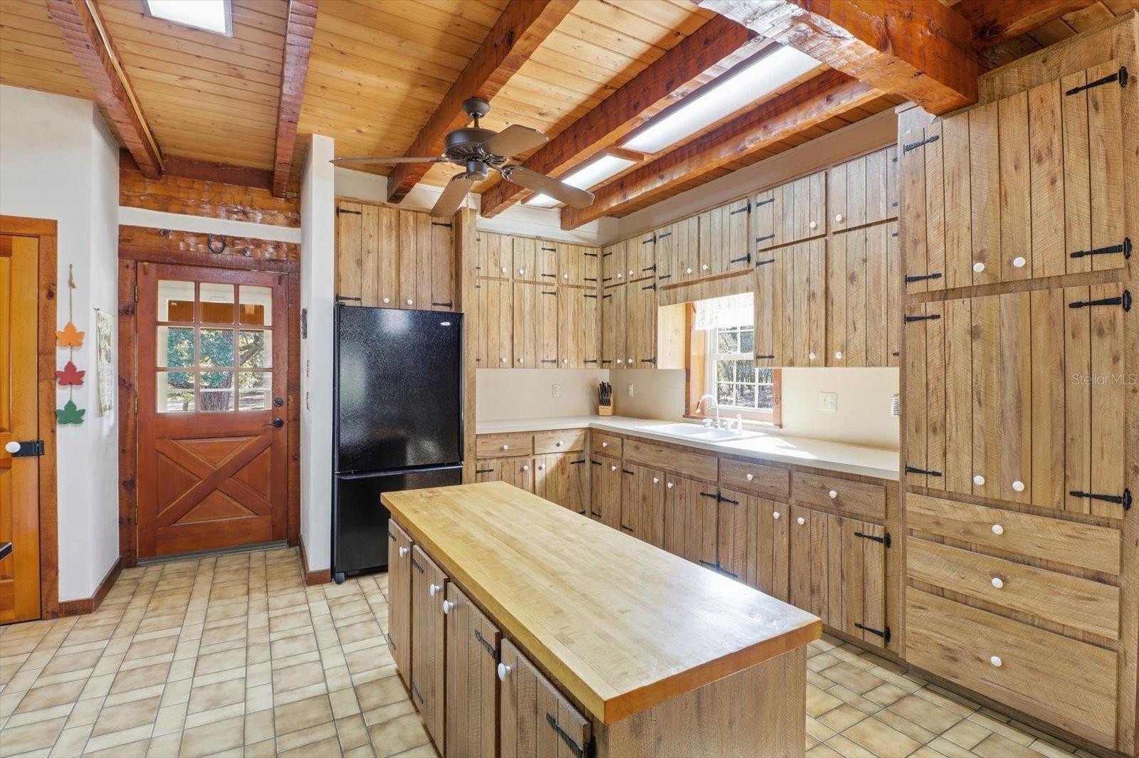 ROVAN FARMS UNREC SUB - Residential