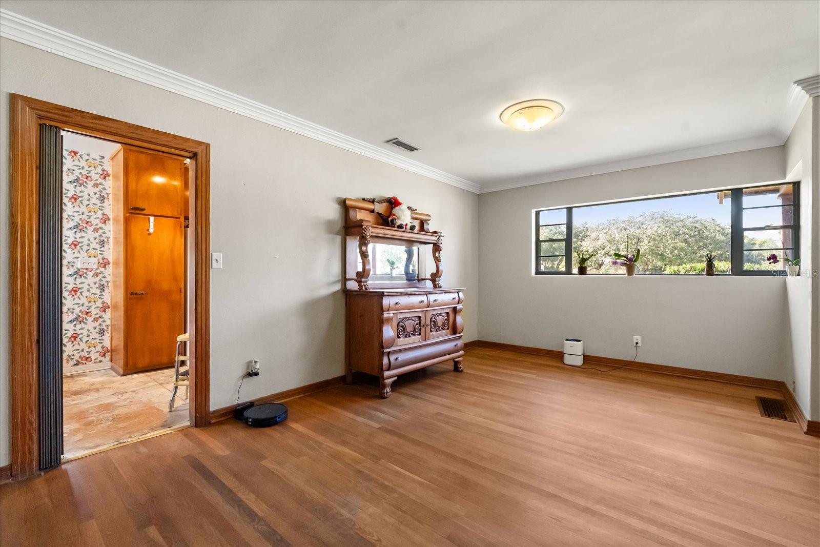 WINTER GARDEN SHORES REP - Residential