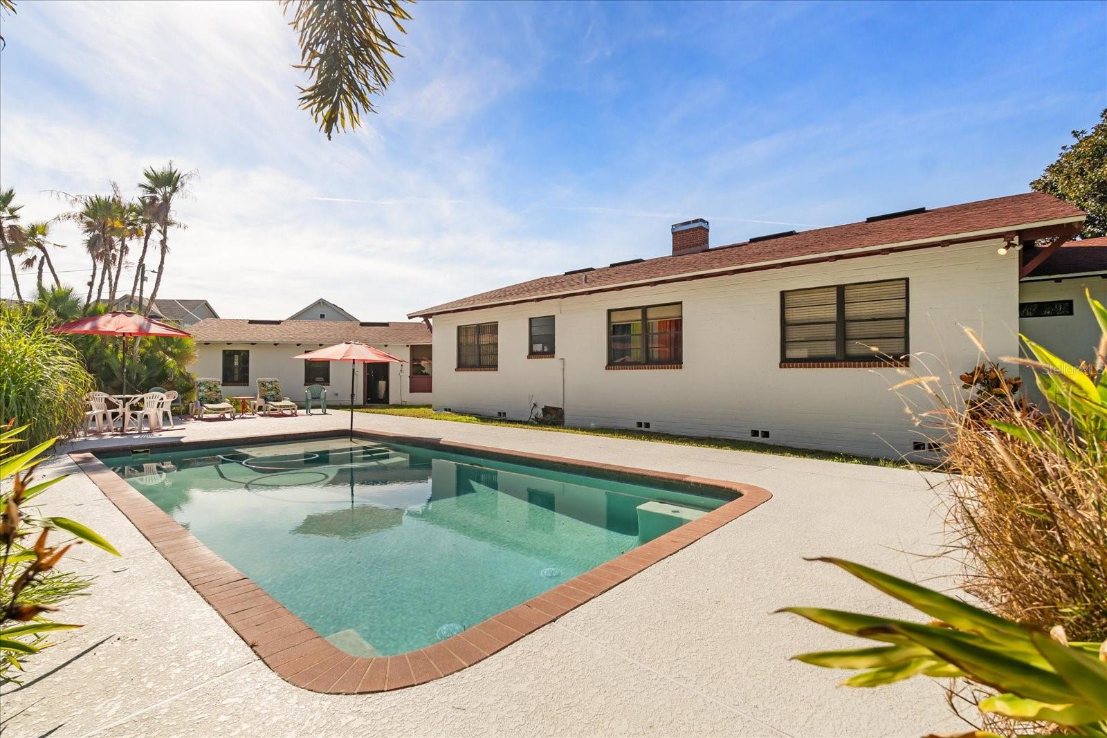 WINTER GARDEN SHORES REP - Residential