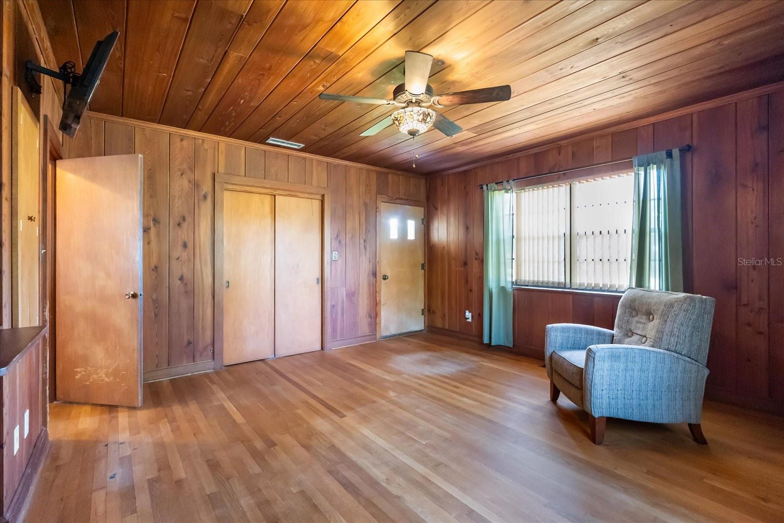 WINTER GARDEN SHORES REP - Residential