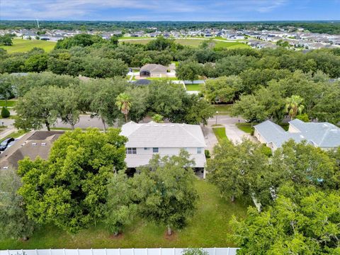 A home in APOPKA