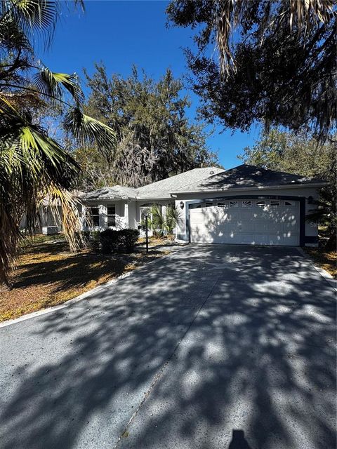 Photo of 144 Costa Mesa Drive, Lady Lake, FL 32159 (MLS # R4910662)