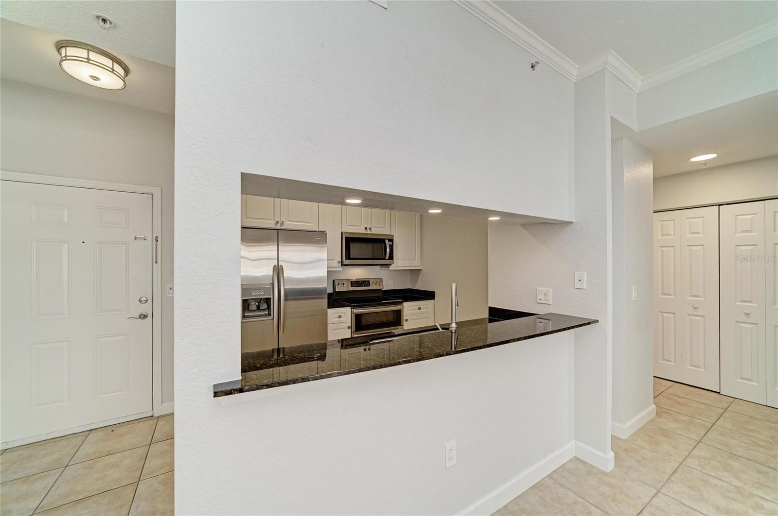 BROADWAY PROMENADE - Residential