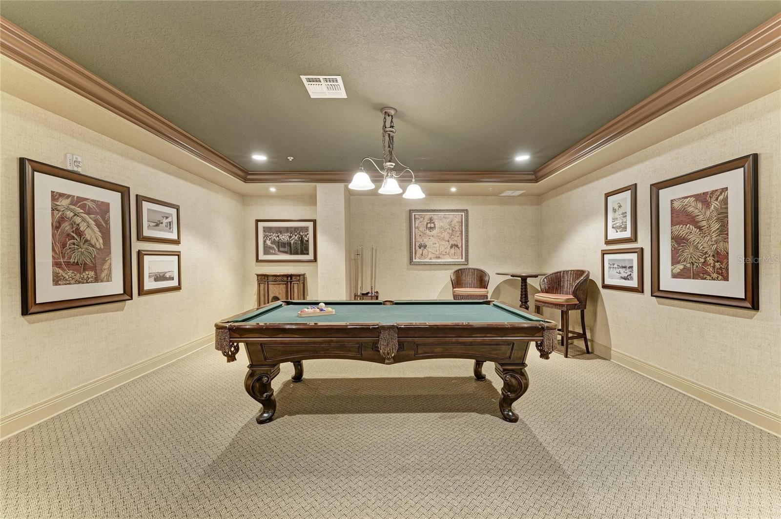 BROADWAY PROMENADE - Residential