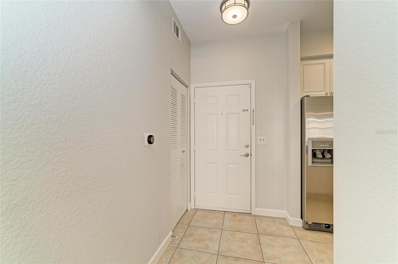 BROADWAY PROMENADE - Residential